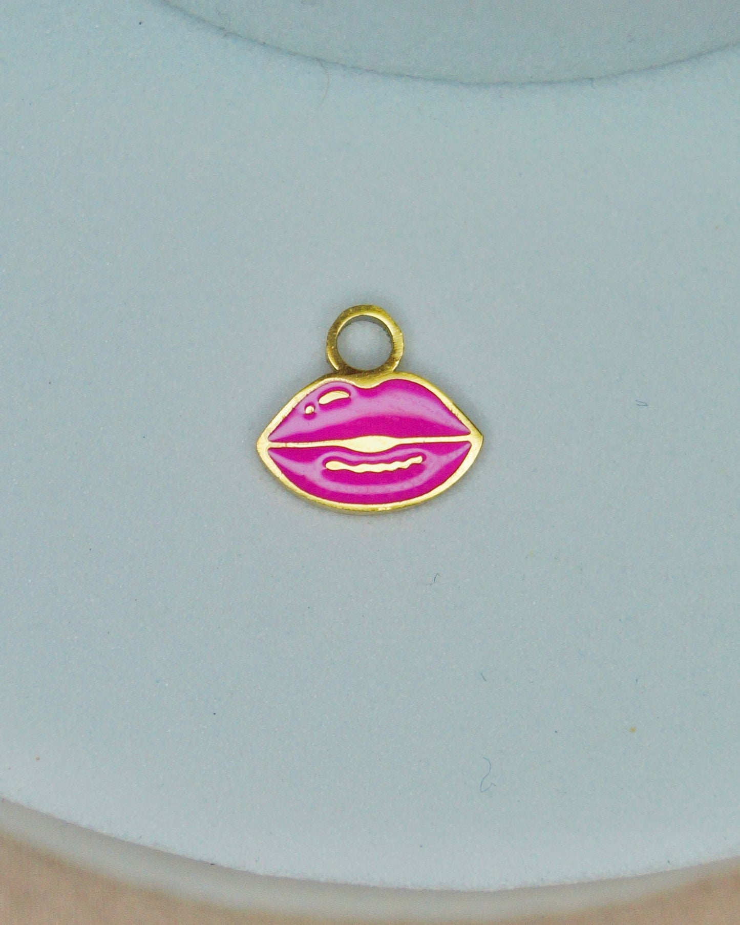 Petite breloque KISS