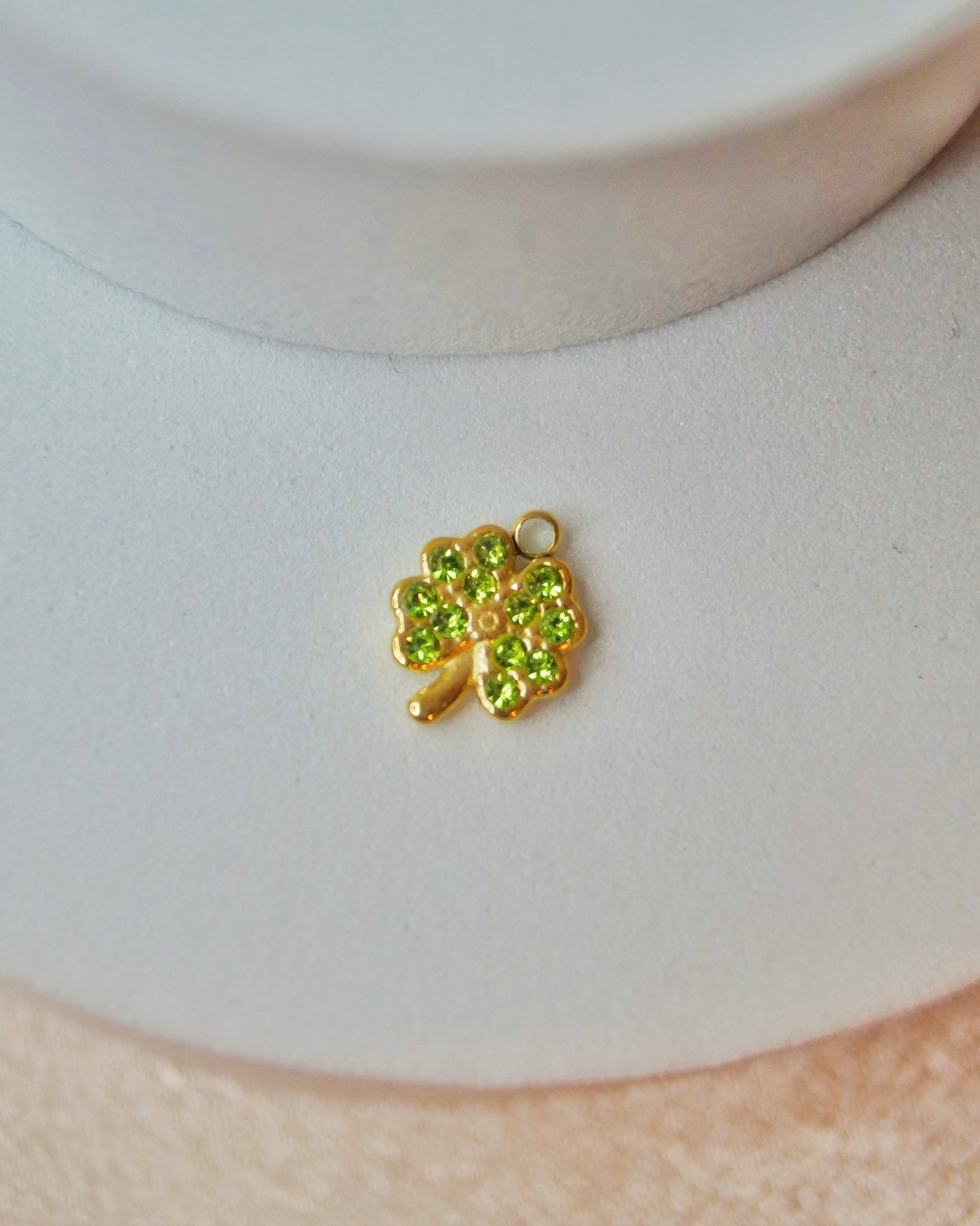 Petite breloque TRÈFLE