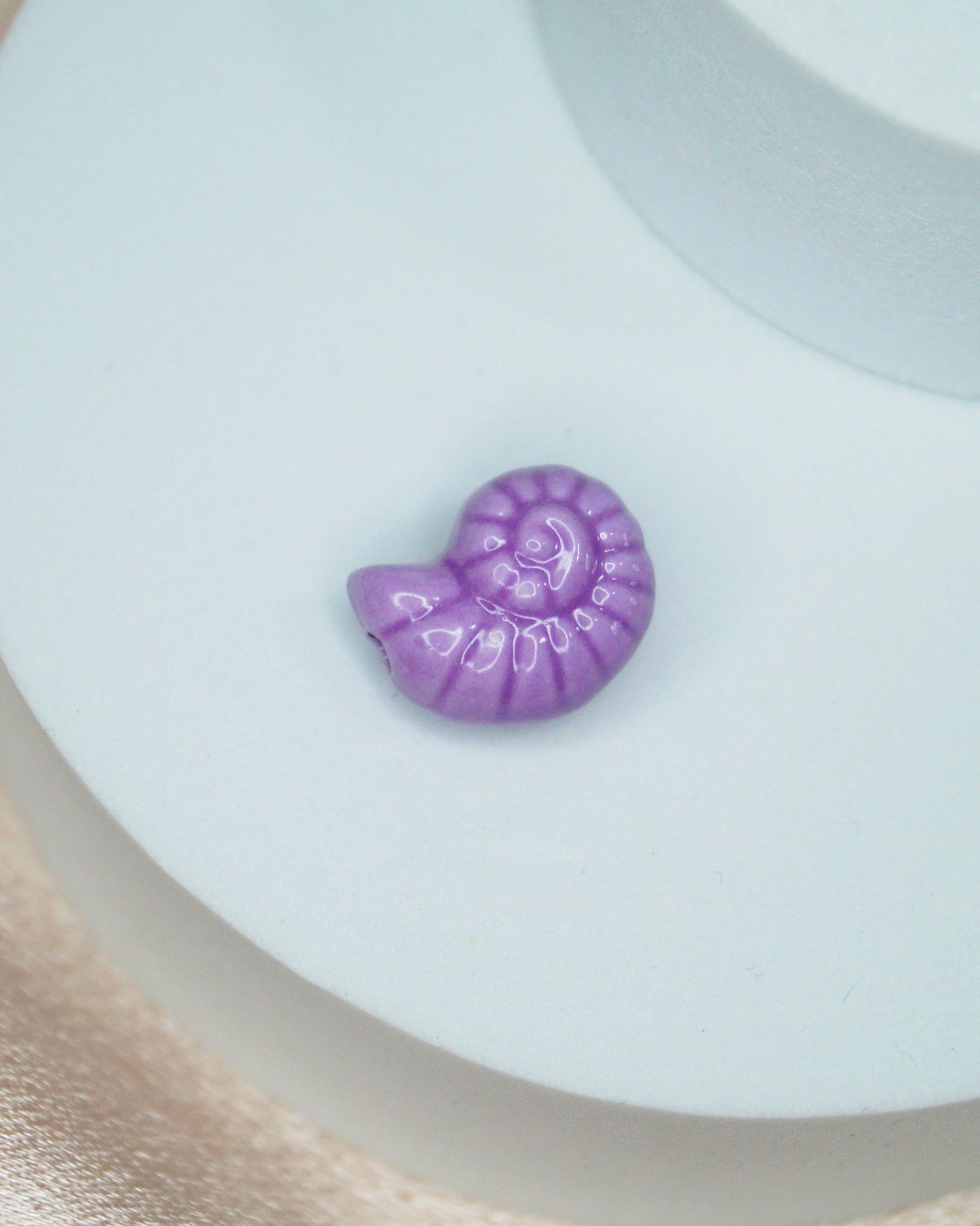 Breloque COQUILLAGE VIOLET