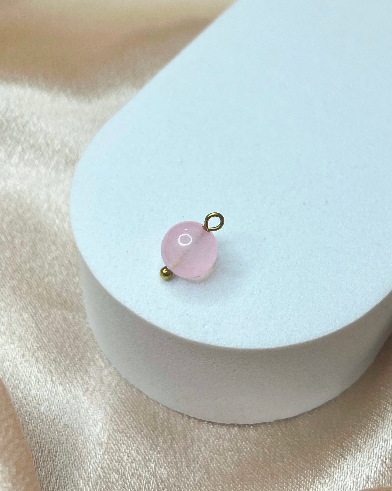 Breloque PERLE CALCÉDOINE ROSE